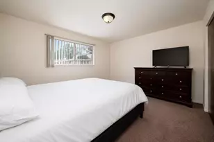 3802 Lien Rd, Madison, WI 53704 - Photo 5