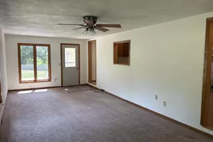 10804 W Hwy 14 Rd, Janesville, WI 53536 - Photo 17