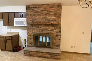 10804 W Hwy 14 Rd, Janesville, WI 53536 - Photo 13