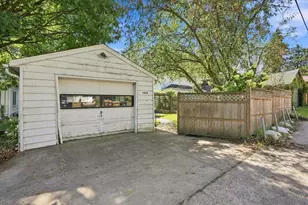 1626 Madison St, Madison, WI 53711 - Photo 43
