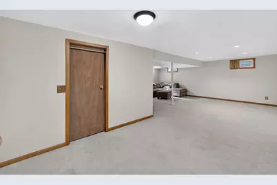 4507 Stonewood Drive, Middleton, WI 53562 - Photo 41