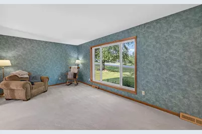 4507 Stonewood Drive, Middleton, WI 53562 - Photo 3