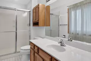 4507 Stonewood Dr, Middleton, WI 53562 - Photo 33