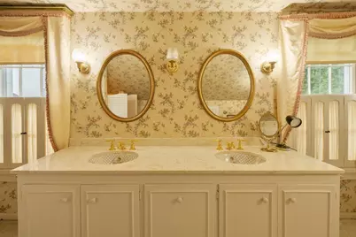 825 Oak Street, Wisconsin Dells, WI 53965 - Photo 29