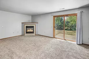 2211 Wood View Dr, Stoughton, WI 53589 - Photo 27