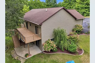 E9265 Pebblebeach Drive, Wisconsin Dells, WI 53965 - Photo 9