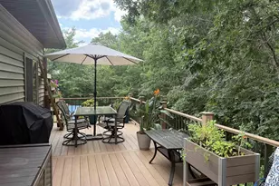 E9265 Pebblebeach Dr, Wisconsin Dells, WI 53965 - Photo 13