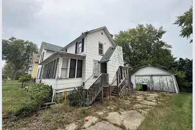 617 S Spring Street, Beaver Dam, WI 53916 - Photo 3