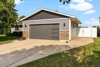 52 Hancock Lane, Janesville, WI 53536 - Photo 3