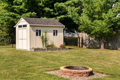 52 Hancock Lane, Janesville, WI 53536 - Photo 9