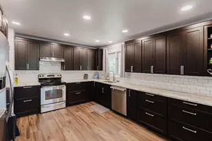 5654 Lacy Rd, Fitchburg, WI 53711 - Photo 7