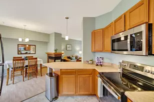 59 S Gardens Way, Fitchburg, WI 53711 - Photo 13