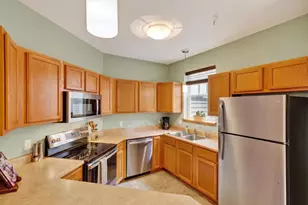 59 S Gardens Way, Fitchburg, WI 53711 - Photo 11