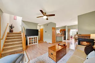 59 S Gardens Way, Fitchburg, WI 53711 - Photo 3