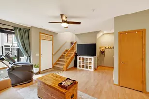 59 S Gardens Way, Fitchburg, WI 53711 - Photo 5