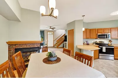 59 S Gardens Way, Fitchburg, WI 53711 - Photo 15