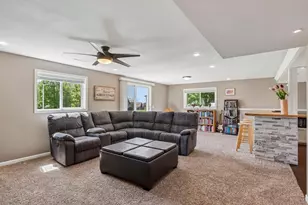 809 Brookstone Crest, Mount Horeb, WI 53572 - Photo 47