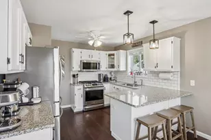 809 Brookstone Crest, Mount Horeb, WI 53572 - Photo 17
