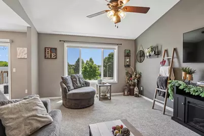 809 Brookstone Crest, Mount Horeb, WI 53572 - Photo 11