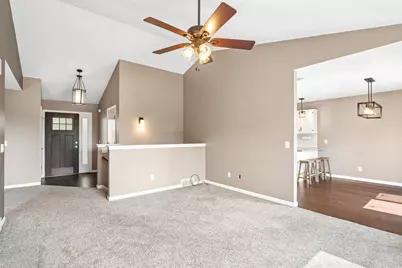 809 Brookstone Crest, Mount Horeb, WI 53572 - Photo 13