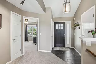 809 Brookstone Crest, Mount Horeb, WI 53572 - Photo 7
