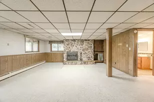 2627 10th Ave, Monroe, WI 53566 - Photo 27