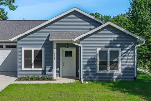 236 W 2nd St, Reedsburg, WI 53959 - Photo 41