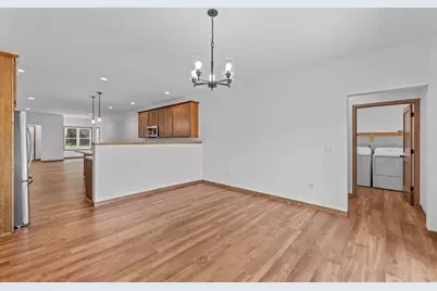236 W 2nd Street, Reedsburg, WI 53959 - Photo 9