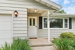 229 St Albans Ave, Madison, WI 53714 - Photo 7