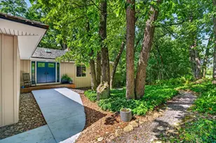 7116 Applewood Dr, Madison, WI 53719 - Photo 3