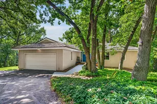 7116 Applewood Dr, Madison, WI 53719 - Photo 1