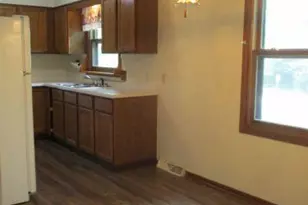 109 Pleasant St, North Freedom, WI 53951 - Photo 13