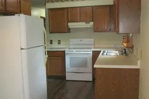 109 Pleasant St, North Freedom, WI 53951 - Photo 9