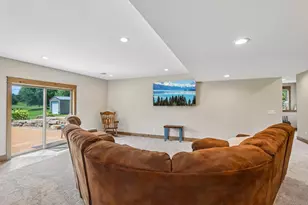W13887 Bannan Ct, Prairie Du Sac, WI 53578 - Photo 43