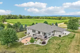 W13887 Bannan Ct, Prairie Du Sac, WI 53578 - Photo 79