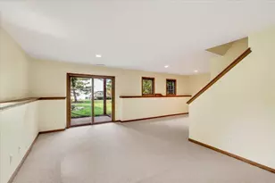 5009 Sycamore Ave, Madison, WI 53704 - Photo 23