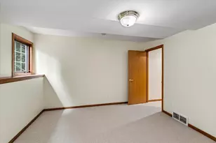 5009 Sycamore Ave, Madison, WI 53704 - Photo 31