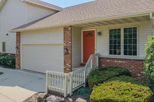 5009 Sycamore Ave, Madison, WI 53704 - Photo 1