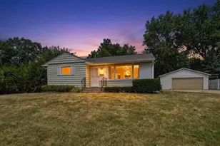1710 Thackeray Rd, Madison, WI 53704 - Photo 1