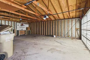 1710 Thackeray Rd, Madison, WI 53704 - Photo 35