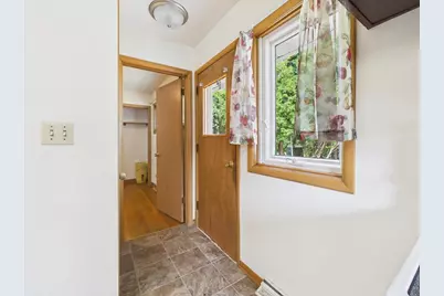 1710 Thackeray Road, Madison, WI 53704 - Photo 15