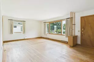 1710 Thackeray Rd, Madison, WI 53704 - Photo 7