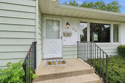 1710 Thackeray Road, Madison, WI 53704 - Photo 3