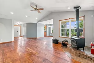 W9295 Emberson Ln, Blanchardville, WI 53516 - Photo 11
