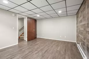 307 Valorie Ln, Monona, WI 53716 - Photo 23