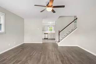 307 Valorie Ln, Monona, WI 53716 - Photo 5