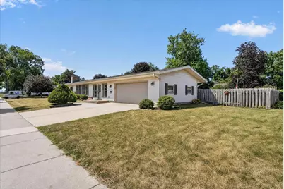 1307 17th Street, Brodhead, WI 53520 - Photo 3