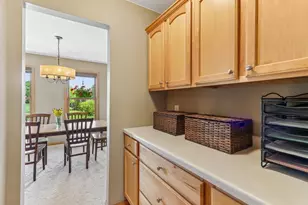 8437 Ellington Way, Middleton, WI 53562 - Photo 17