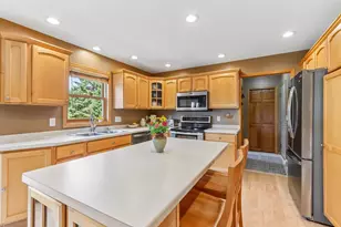 8437 Ellington Way, Middleton, WI 53562 - Photo 11
