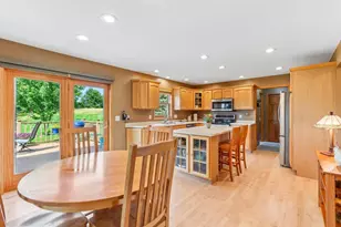 8437 Ellington Way, Middleton, WI 53562 - Photo 19
